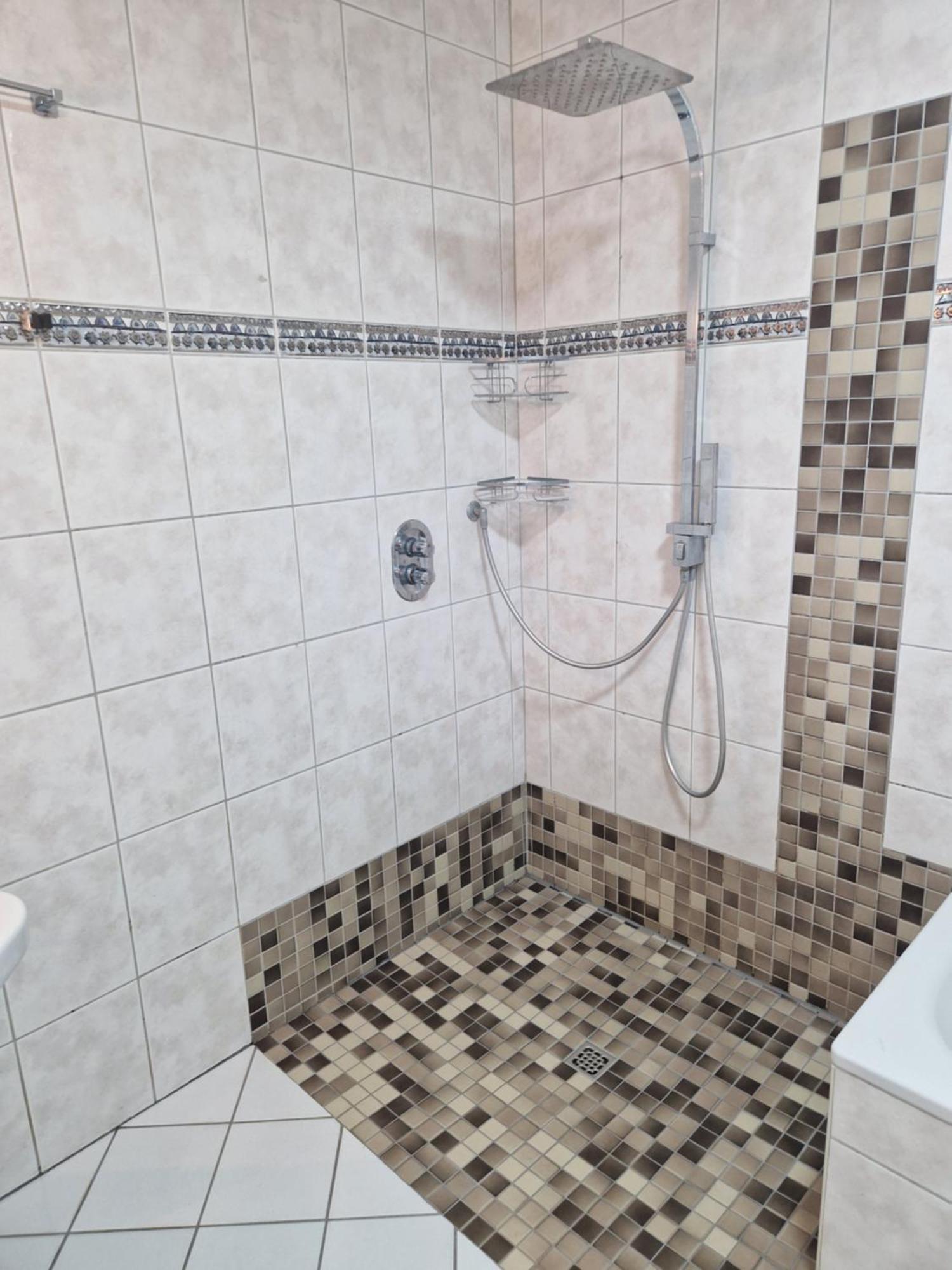 Schlafzimmer, Ruhige Lage In Meppen --- Check-In Mit Schluesselkasten Екстериор снимка